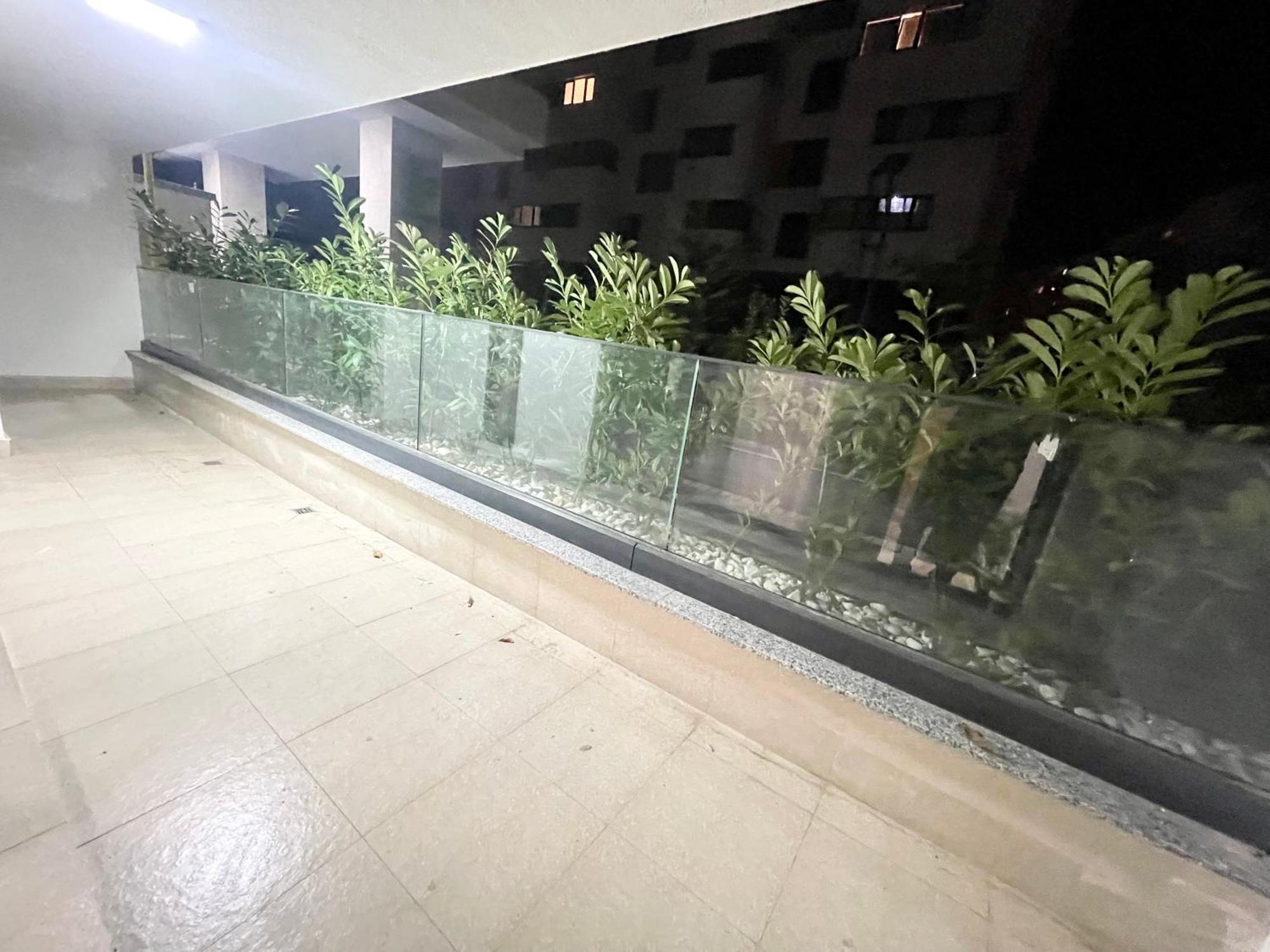 Central Adress Dd20 Bukarest Kültér fotó