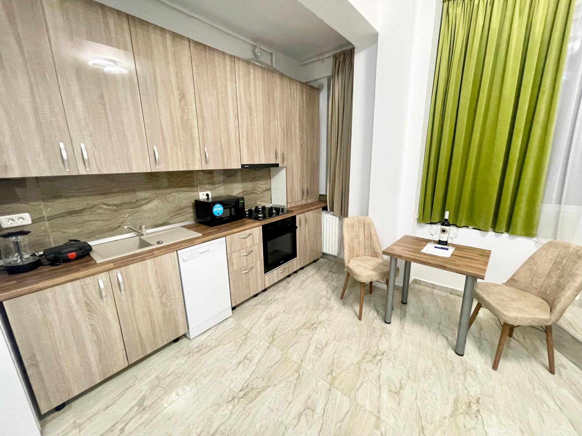 Central Adress Dd20 Bukarest Kültér fotó